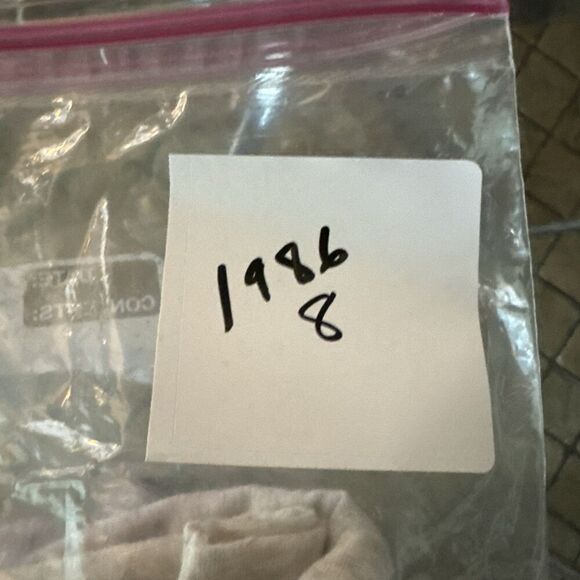 Disney Womens T Shirt XS Cat Lady Aristocats Marie Retro Movie Animation - Picture 8 of 10